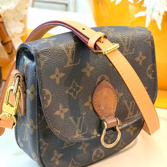 Louis Vuitton Saint Cloud Monogram Leather Brown Crossbody Bag Stamp DateTH1925 - Picture 11 of 16